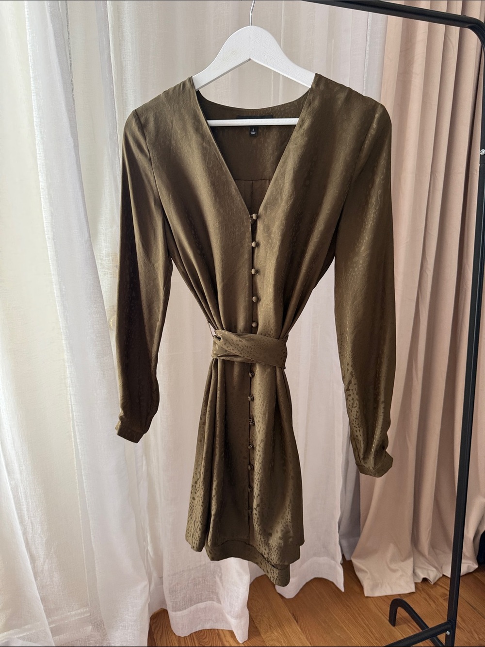 INTERMIX Olive Green Long-Sleeve Button-Front Tunic Dress